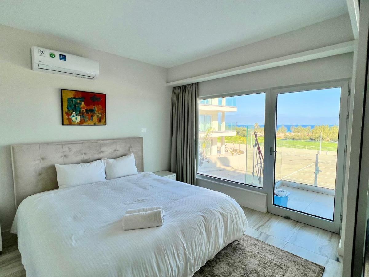 Emerald Suites 普罗塔拉斯 外观 照片
