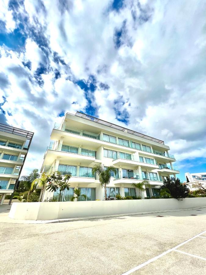 Emerald Suites 普罗塔拉斯 外观 照片