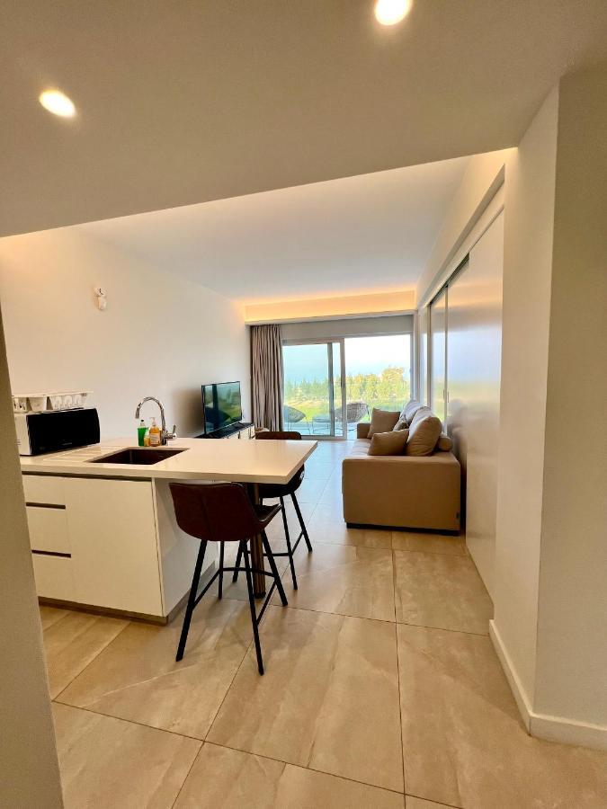 Emerald Suites 普罗塔拉斯 外观 照片