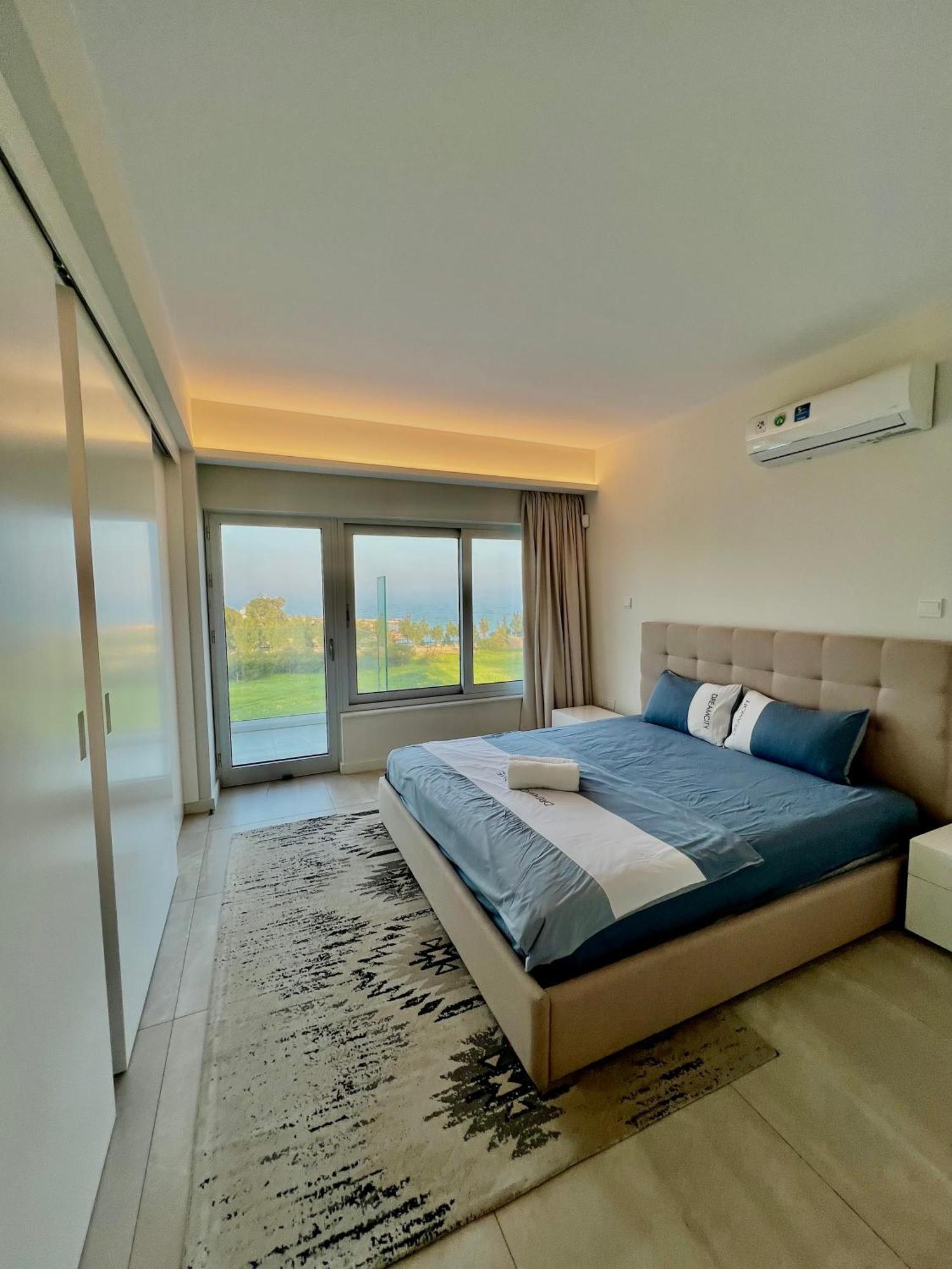 Emerald Suites 普罗塔拉斯 客房 照片